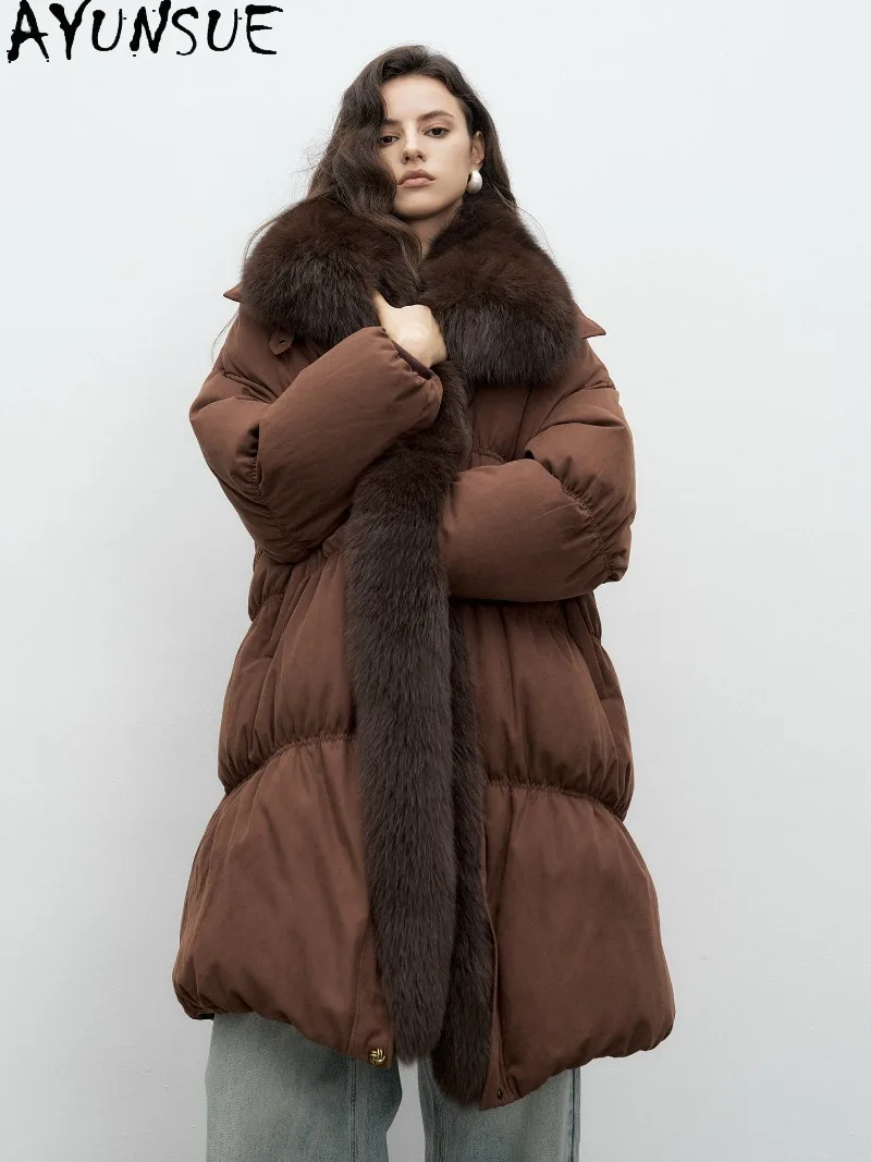 AYUNSUE 90% White Goose Down Coat Mid Length Womens Winter Clothing Genuine Fox Fur Collar Loose Fit Fashion Down Jacket Women