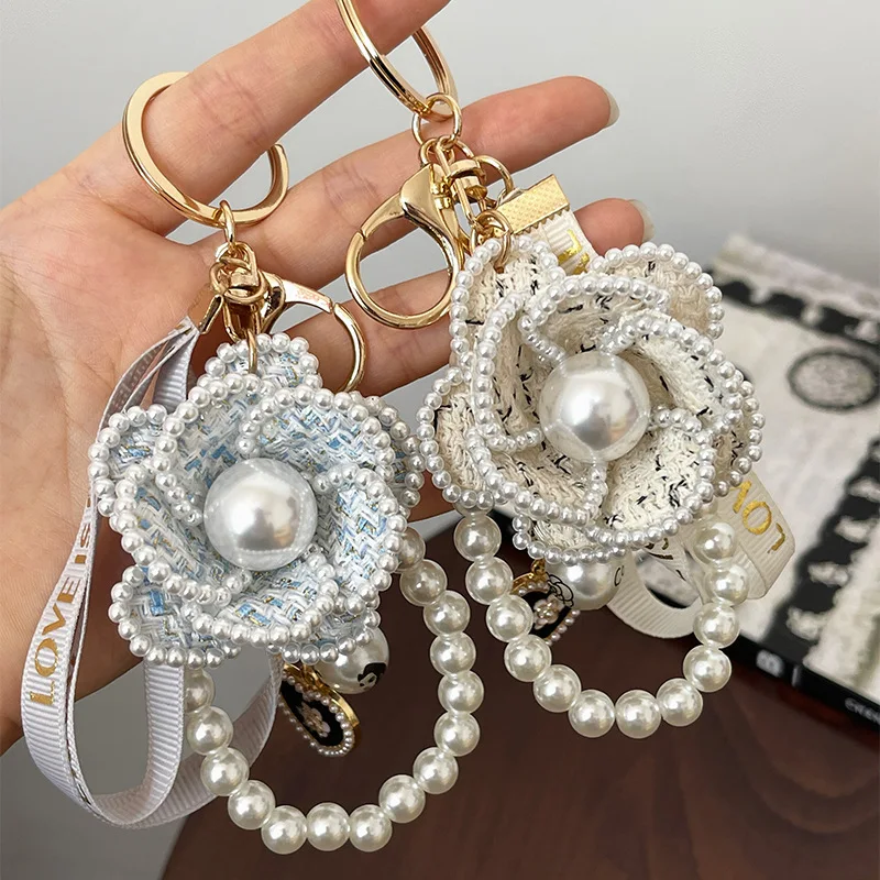 Boutique Pearl Chain Camellia Flower Weave Keychain Car Key Ring Bag Pendant Accessories Keyfob Women Girl Keyring Gift Jewelry