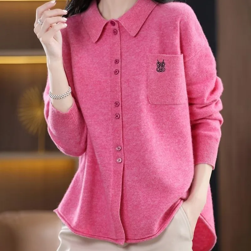 Polo tinta unita da donna primaverile e autunnale con cardigan lavorato a maglia a maniche lunghe con bottoni ricamati Top formali casual eleganti alla moda