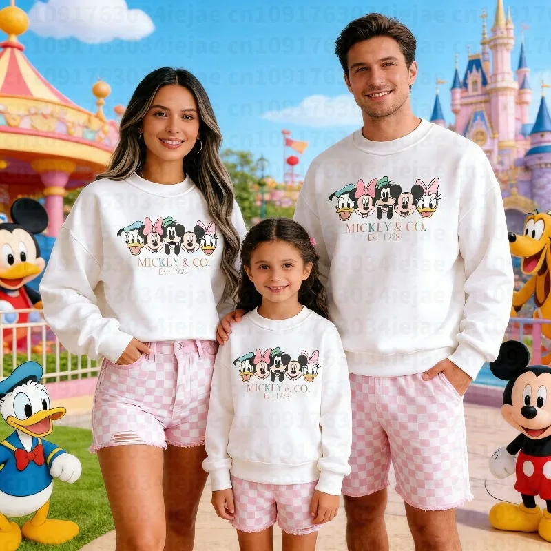 

Новинка! Модные спортивные худи с принтом «Микки и друзья» для девочек, весна-осень 2026. Свободные парные худи с круглым вырезом.