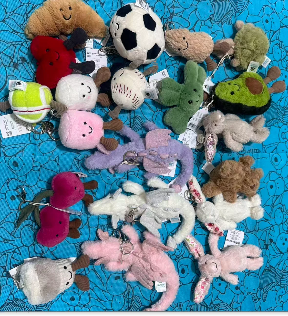 

2026New JC brand plush toy keychain, cute accessory, suitable as a bag charm, perfect for birthday or Children's Day gifts