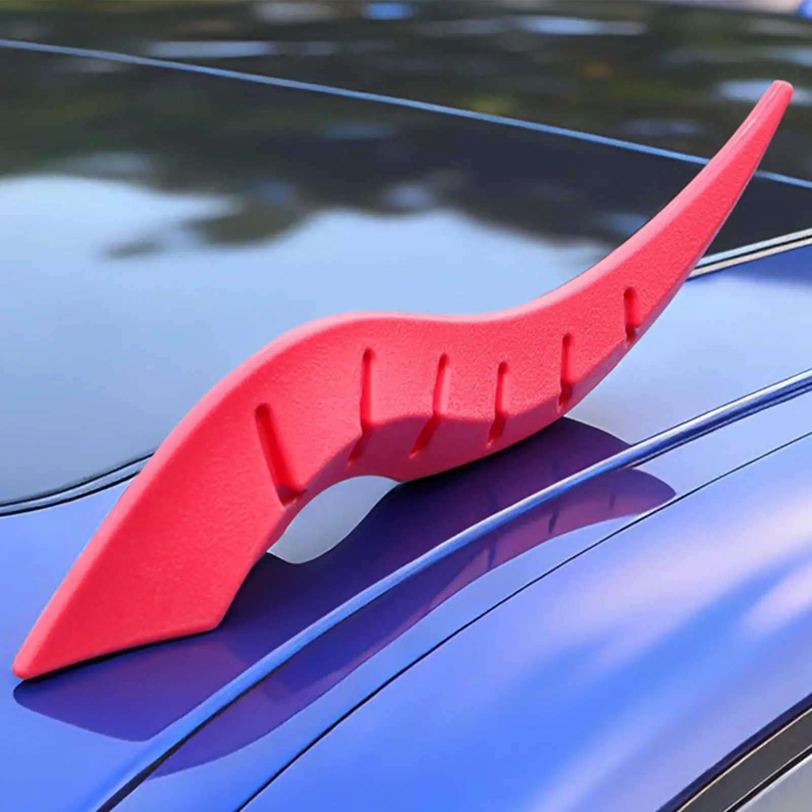 

Car Dragon Horn Exterior Vehicle Dragon Horns Decor Luminous Arc-Shaped Spoiler Fin Roof Decoration for Daily Driving
