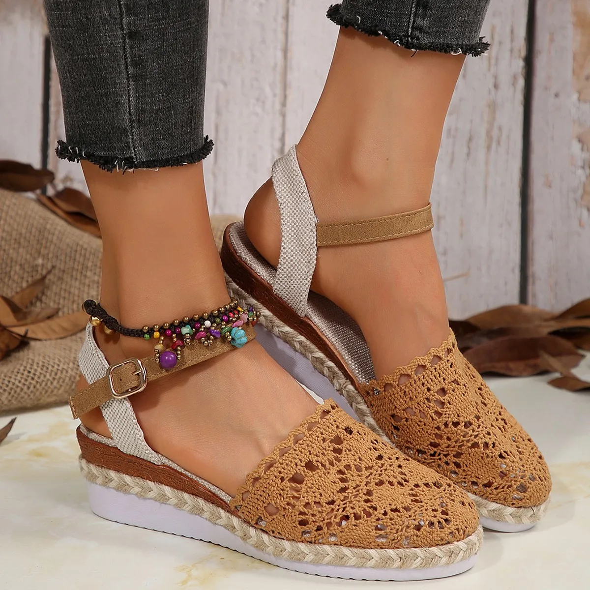 Klompen Wedge 2024 Zomer Schoenen Gesloten Neus Sandalen Gesp Bandpak Dames Beige Grote Maat Dameshakken Ademend Platform Com