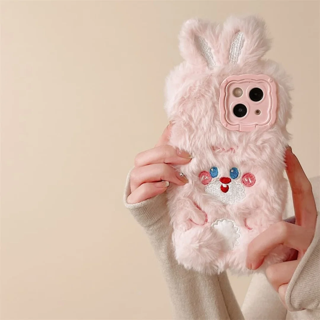 

Japanese Funny Anime Cute Plush Rabbit Phone Case For iPhone 13 Mini 15 14 16 17 Pro Max Plus X Silicone Phone Cover