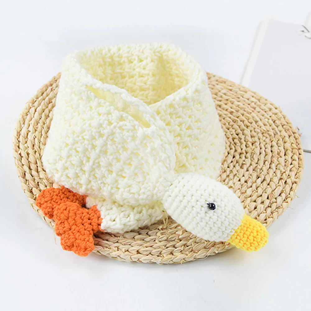 Cute Duck Snd Big White Goose Childrens Scarf New Winter Warm Handmade Wool Scarf for Childrens Use
