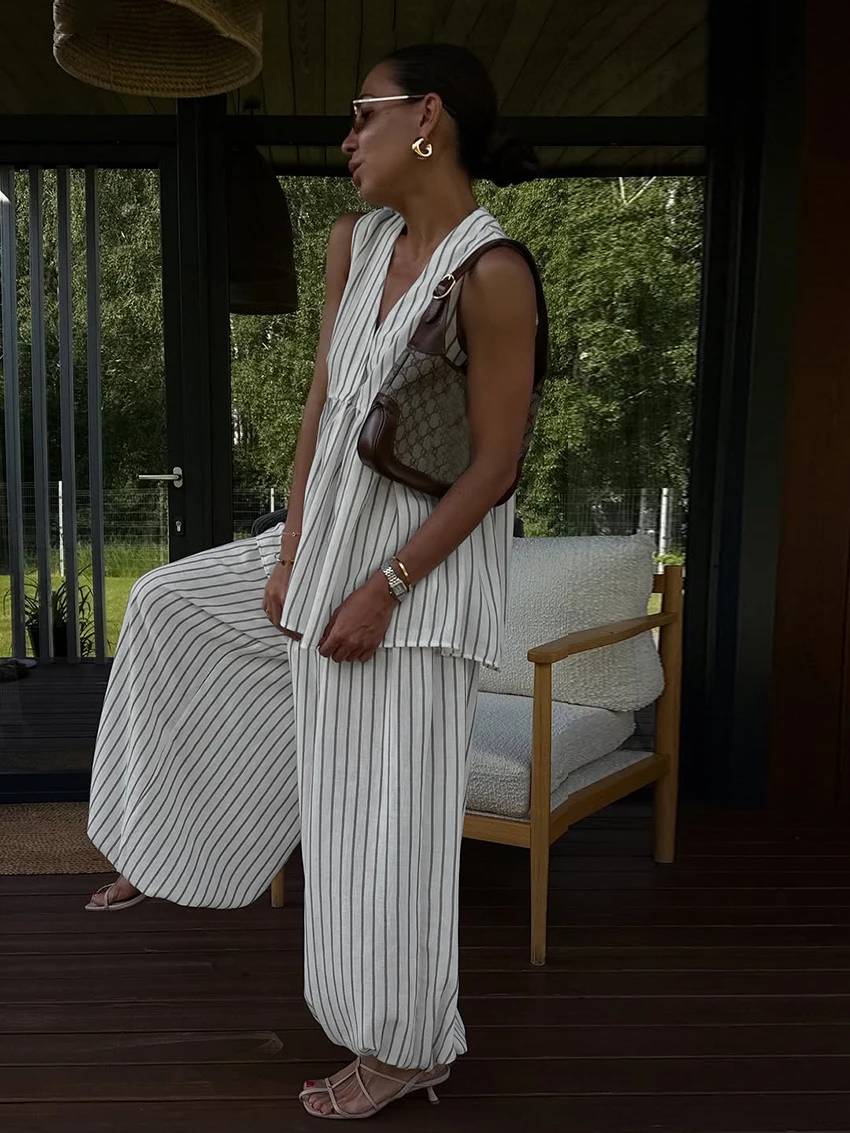 Marthaqiqi Striped Female Nightgowns Set V-Neck Sleepwear Sleeveless Pajamas Backless Nightie Pants Loose Women'S Nightwear Suit