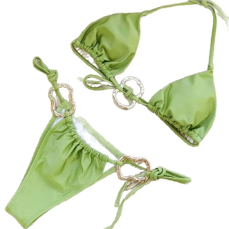 Новая модель 2025 года, однотонный сексуальный европейский и американский бикини с разрезом, женский бикини с вырезом на шее