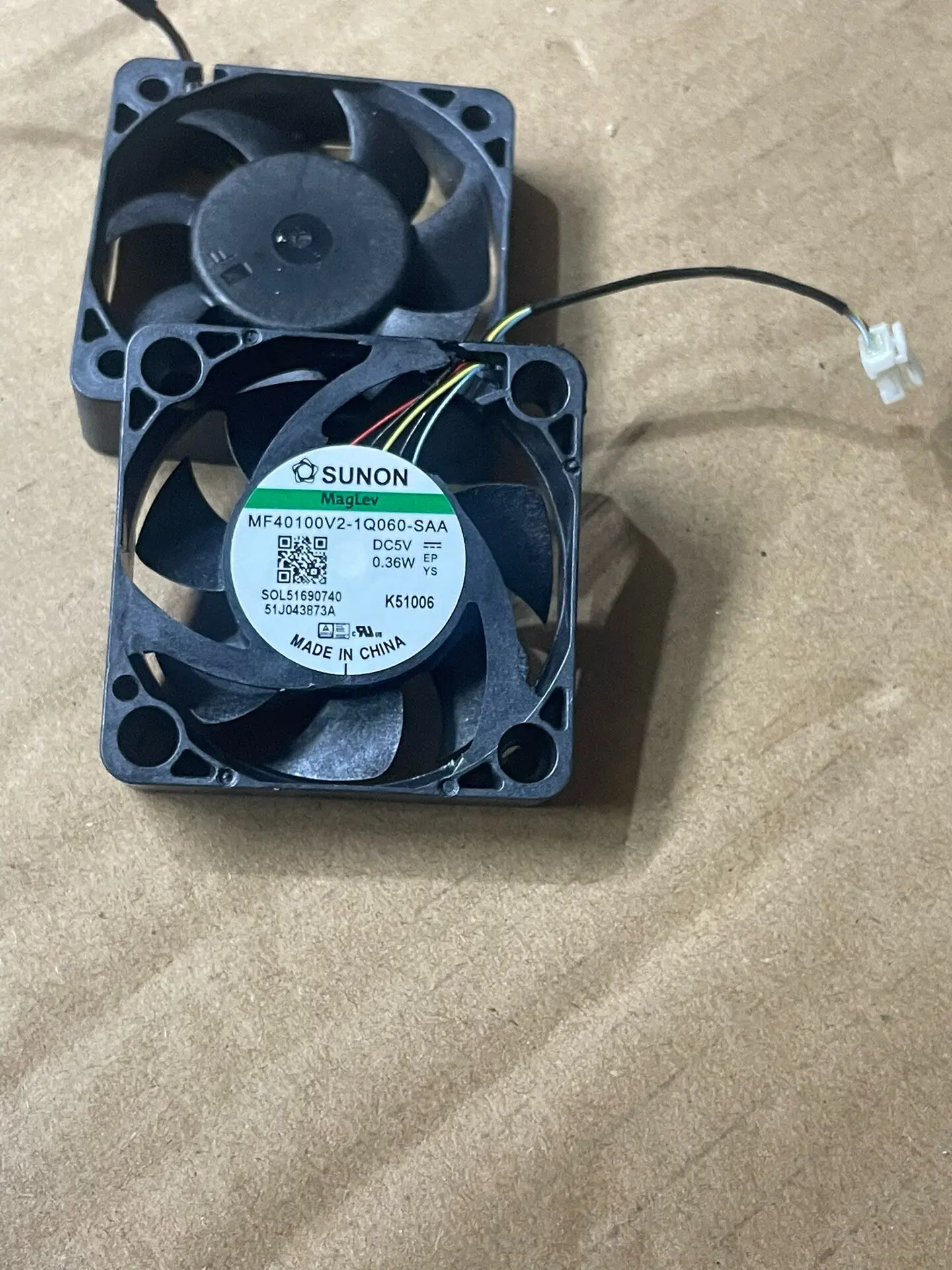 

Оригинальный вентилятор охлаждения MF40100V2-1Q060-SAA 5V 0.36W 4010