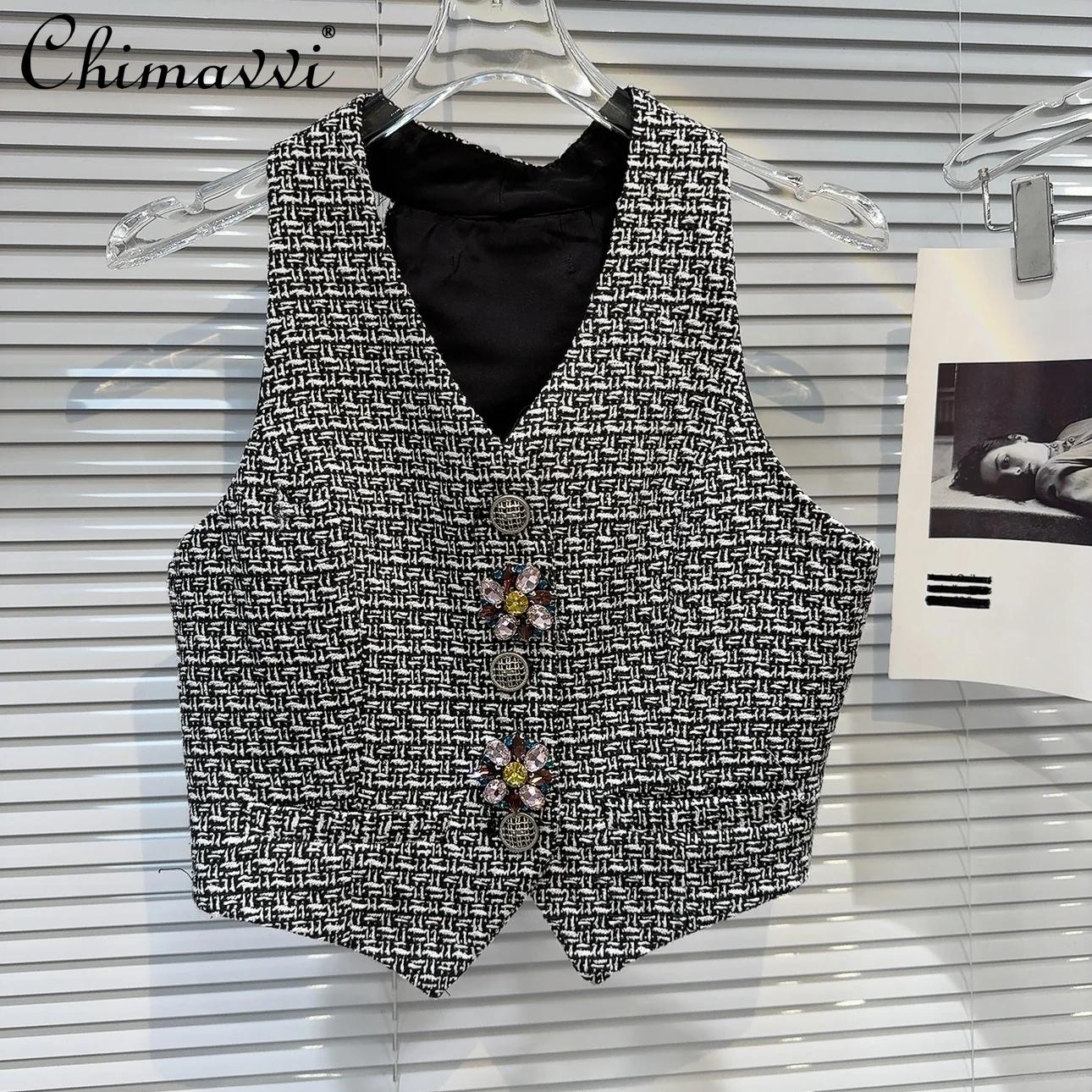 2024 Summer Clothes New Fashion Color Gem Buckle Tweed Waistcoat Vest Tops Shorts Temperament Ladies Two-Piece Set Outfits