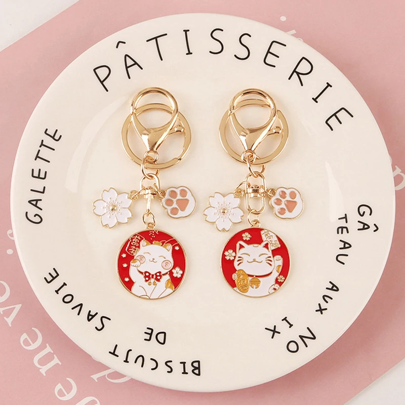 Cute Maneki Neko Fortune Cat Keychain with Cat Paw Design Sakura Car Keyring Pendant Student Gifts Gew Year Gift