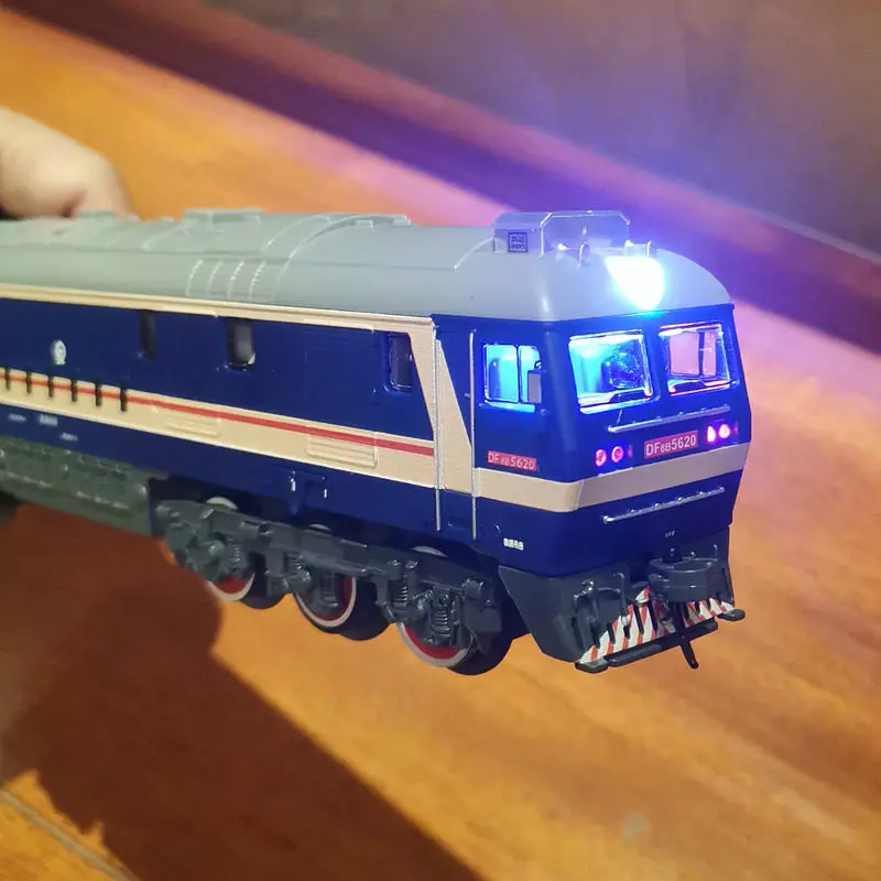 Aole Train Model Dongfeng DF8B Internal Combustion Engine Small Train Plateau Type Snowy Shenzhou Electric Simulation Model Toy