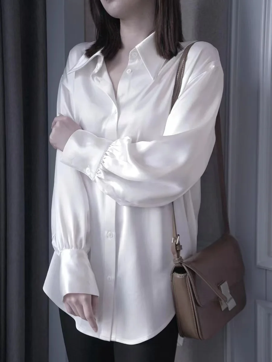 Primavera 2024 T-shirt da donna lunga allentata in raso di seta Sve Busin irt T-shirt in acetato Ele drappeggiato colletto coreano ma...