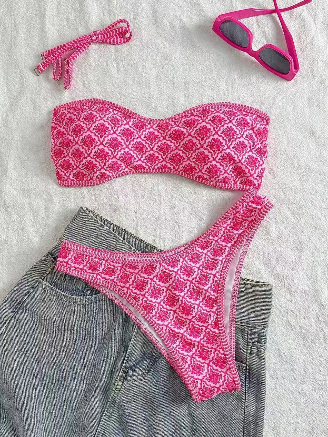 Cikini Zweiteiliger Druck gepaart mit flachem Brust-Bikini, Sommer-Strand-Badebekleidungs-Badeanzug für Damen