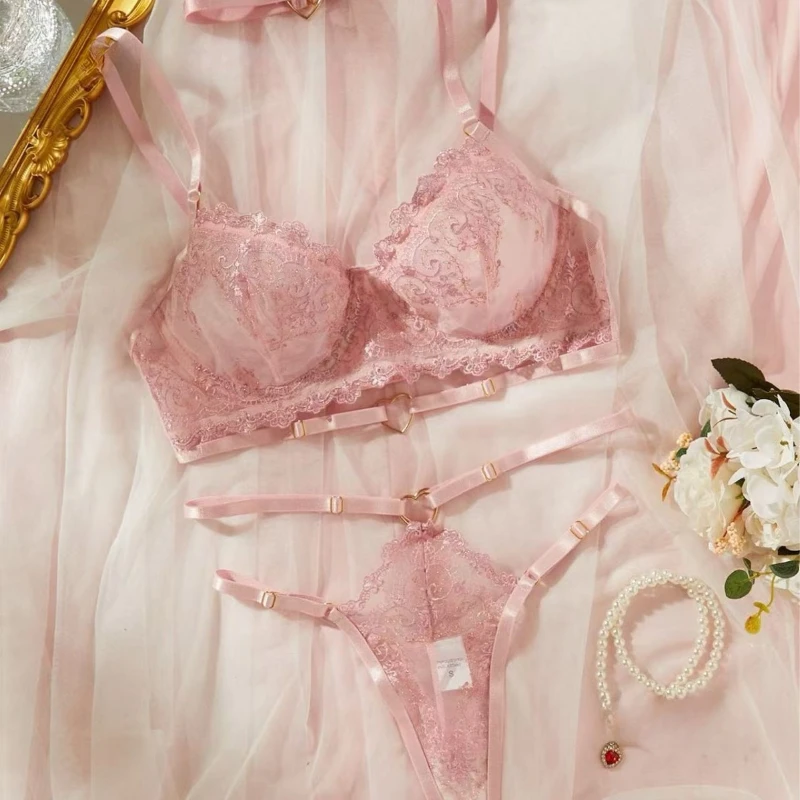 

Romantic Lace Lingerie Set – Pink Floral Embroidered Push-up Bra And Panty For Women