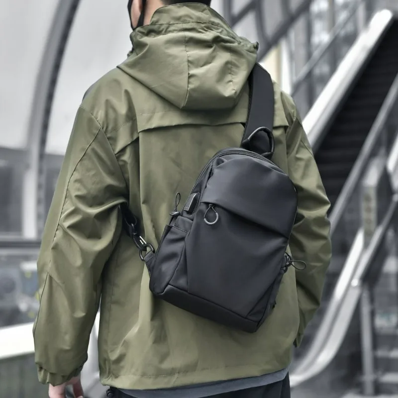 

2025 Autumn New Men's Chest Bag, Trendy Brand Crossbody Bag, Small Stylish Messenger Bag, Minimalist Single-Shoulder Sling Bag