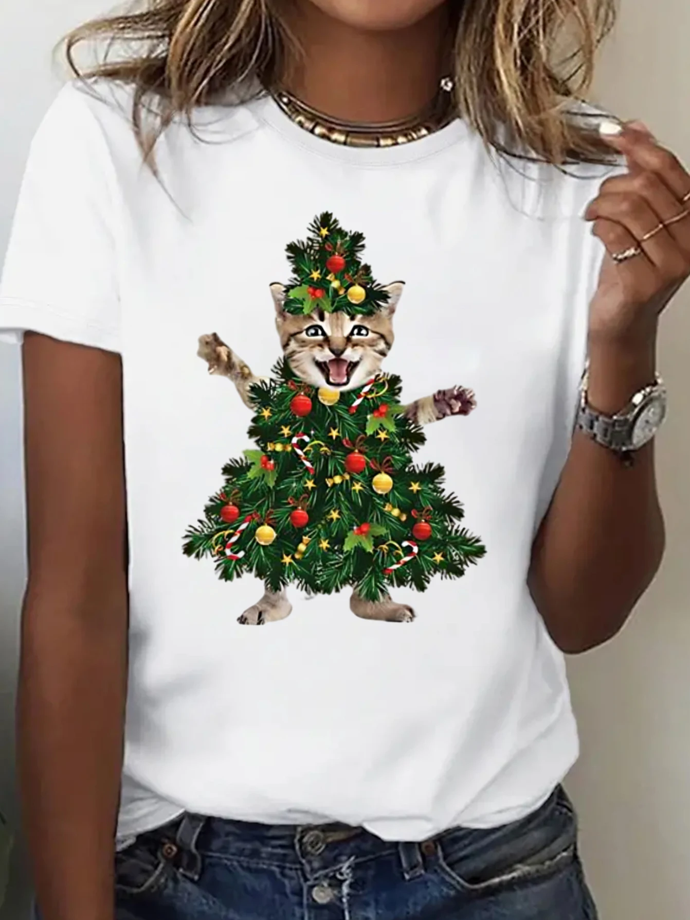 Santa Maine Coon Cat Christmas Tree Light Funny Xmas Cat Shirt Short Sleeve Tee Women\'s T shirt Tee Tops Fashion Clothing