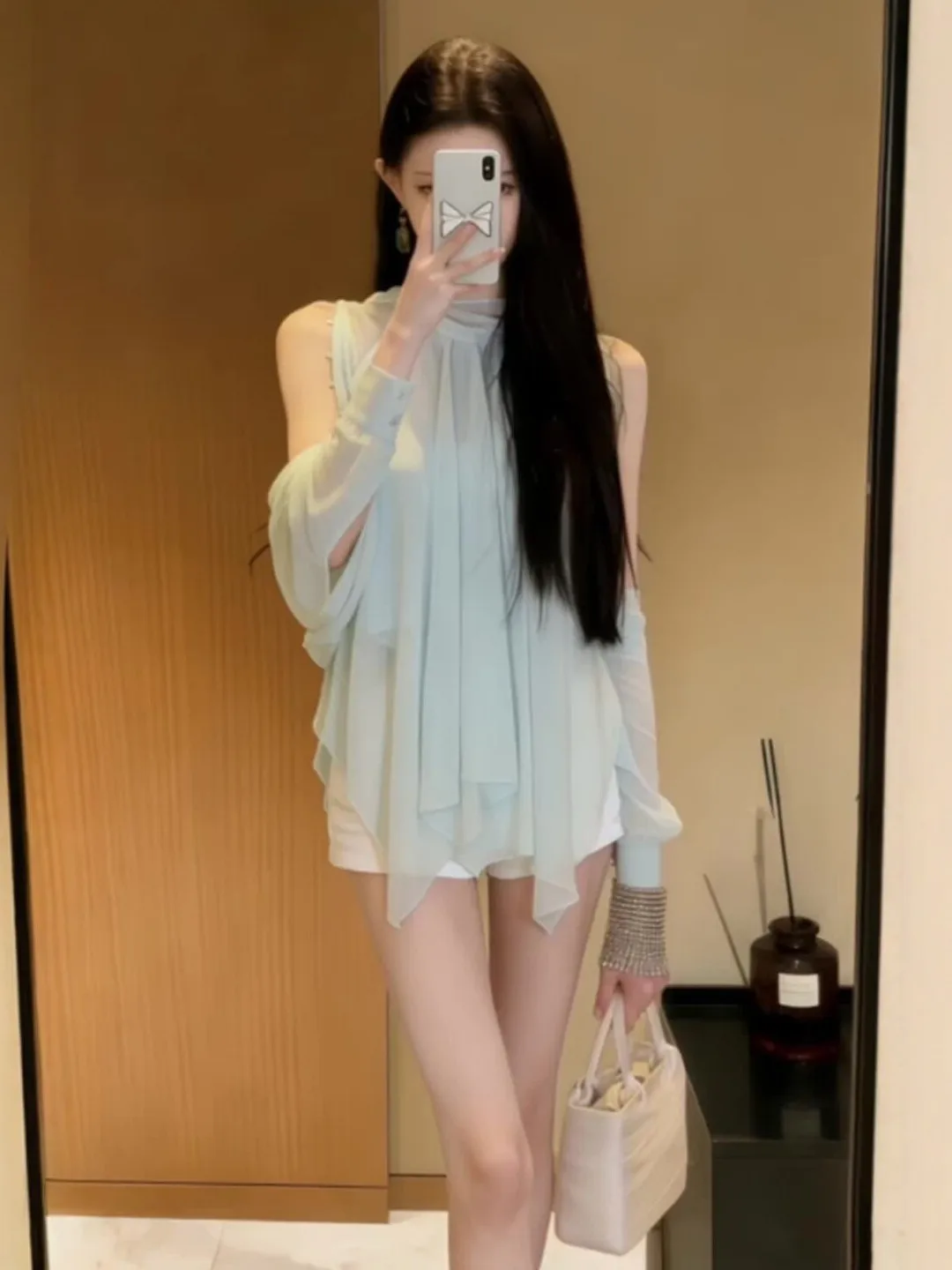 

Gentle Wind Unique Design Loose Beautiful Asymmetrical Shirt Women's Fashion Summer 2026 Long Sleeve Casual Elegant Top