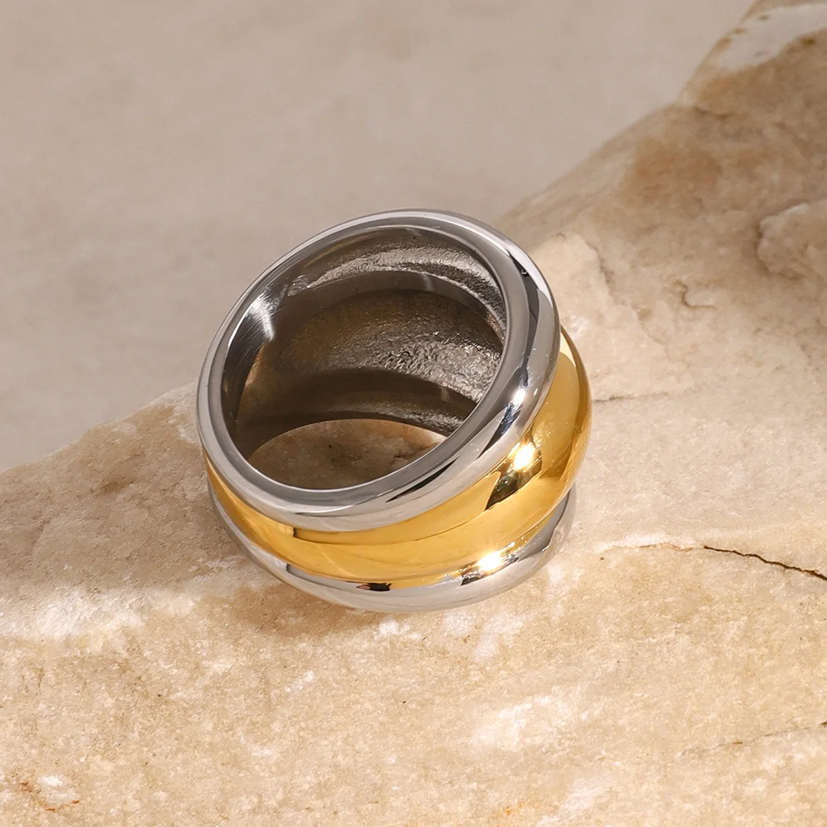 Yori Size 7 Unique Stainless Steel Waterproof Ring 18K PVD Plated Simple Rust Proof Jewelry Bijoux For Women Accessories Gift