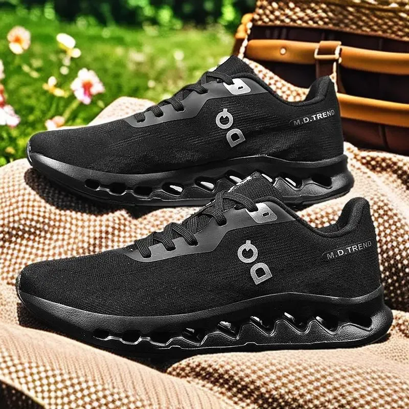 

2025 Comfortable anti slip sports sneakers Fashionable shock-absorbing lightweight shock-absorbing running shoes