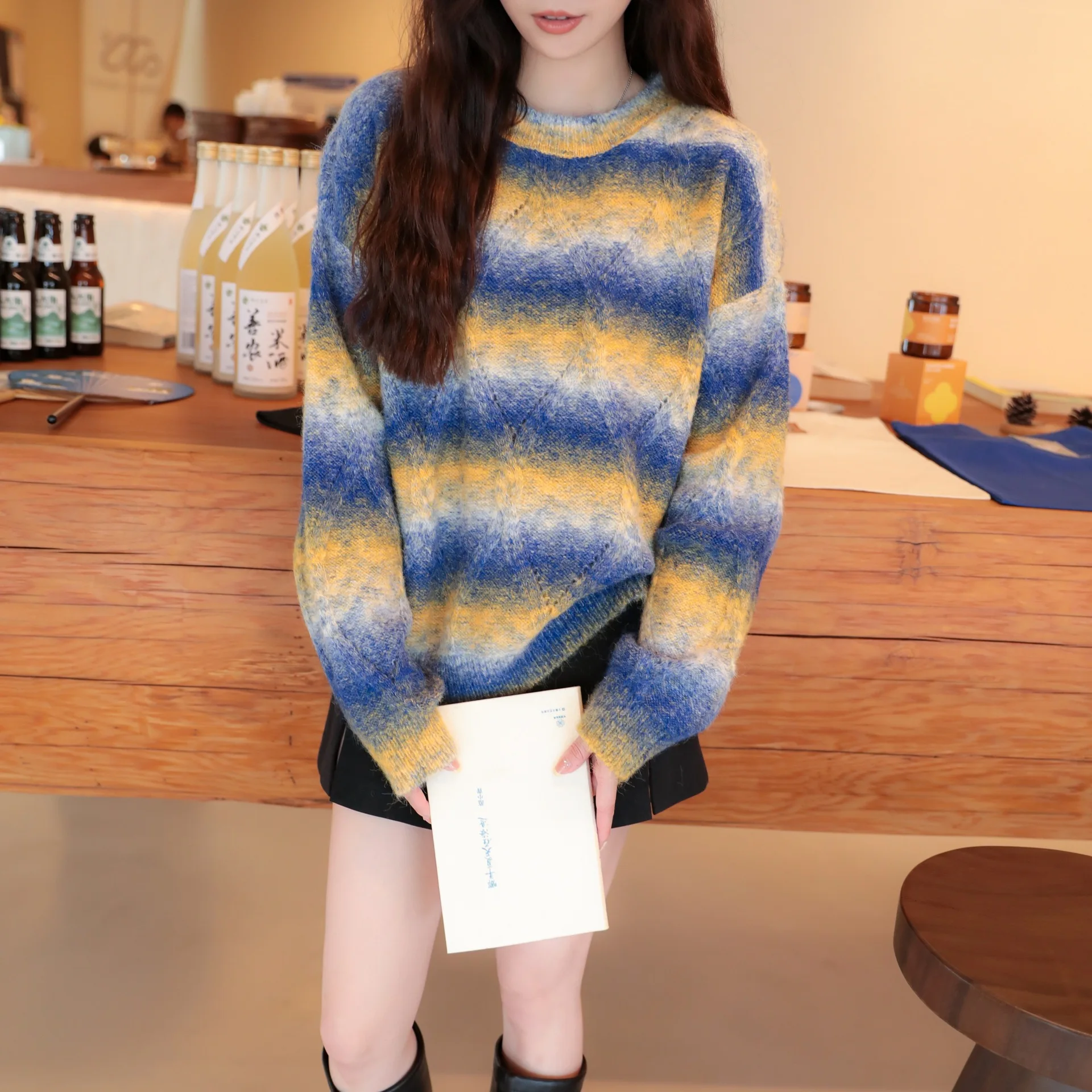

Gradient Striped Lazy Style Round Neck Knitted Sweater 2025 Autumn and Winter New Women's Loose Long Sleeved Pullover Top