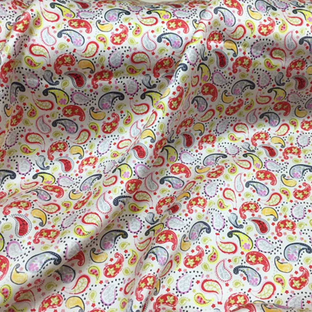 

1 метр, 100% шелковый шелк, 16 шелковая ткань Momme Charmeuse, маленький милый цветочный принт, 114 см, ширина 44 дюйма, по дворам, XL051