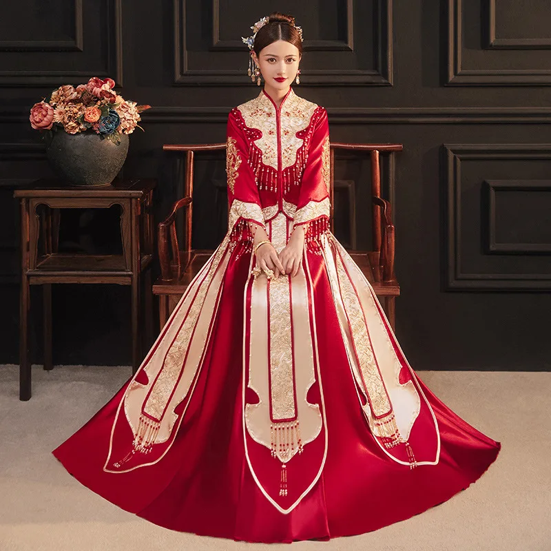 

Chinese Xiuhe Clothing Traditional Cheongsam Wedding Dress Dragon And Phoenix Tang Suit Gown Couple Bridal Gowns Sets