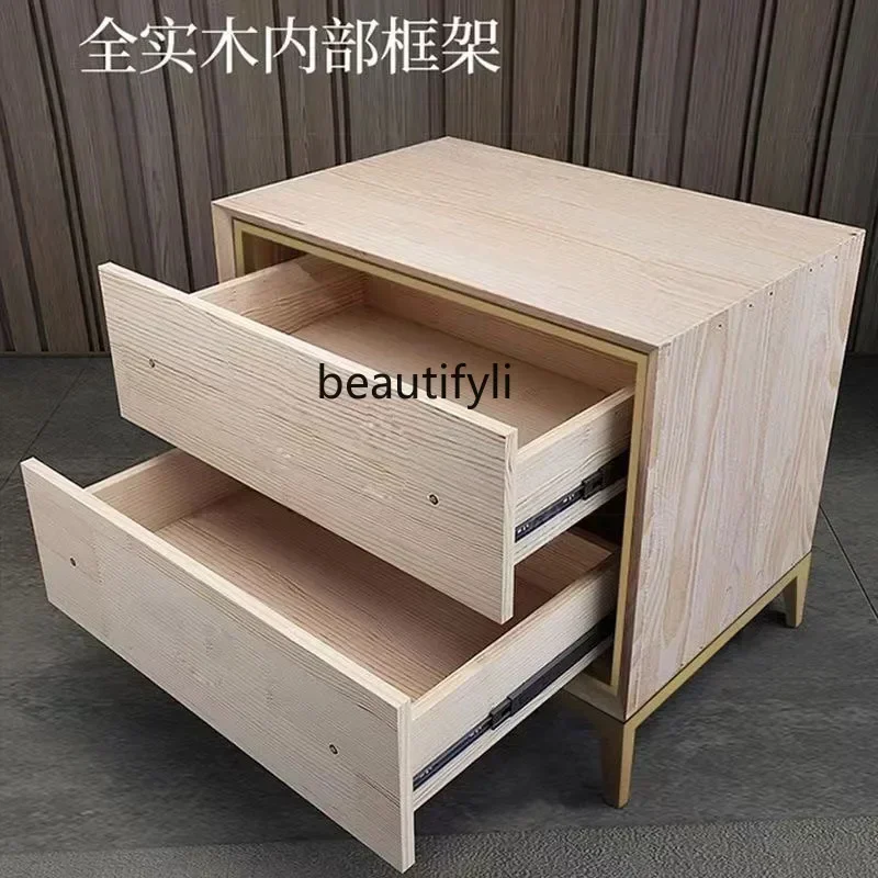 SS ss7486 طاولة بجانب السرير لغرفة النوم الإيطالية البسيطة، وطاولة بجانب السرير من الخشب الصلب الحديث البسيط، وخزانة ارتداد شخصية مع