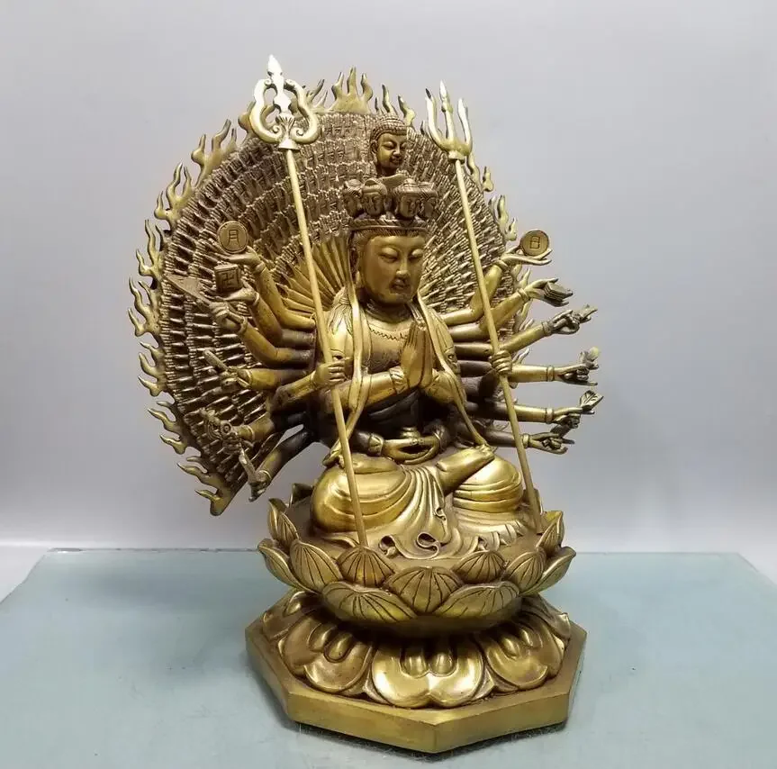 Pure copper thousand handed statue of Avalokitesvara ornaments Zhaocai home Buddha Hall offering bronze statue of Bodhisattva o