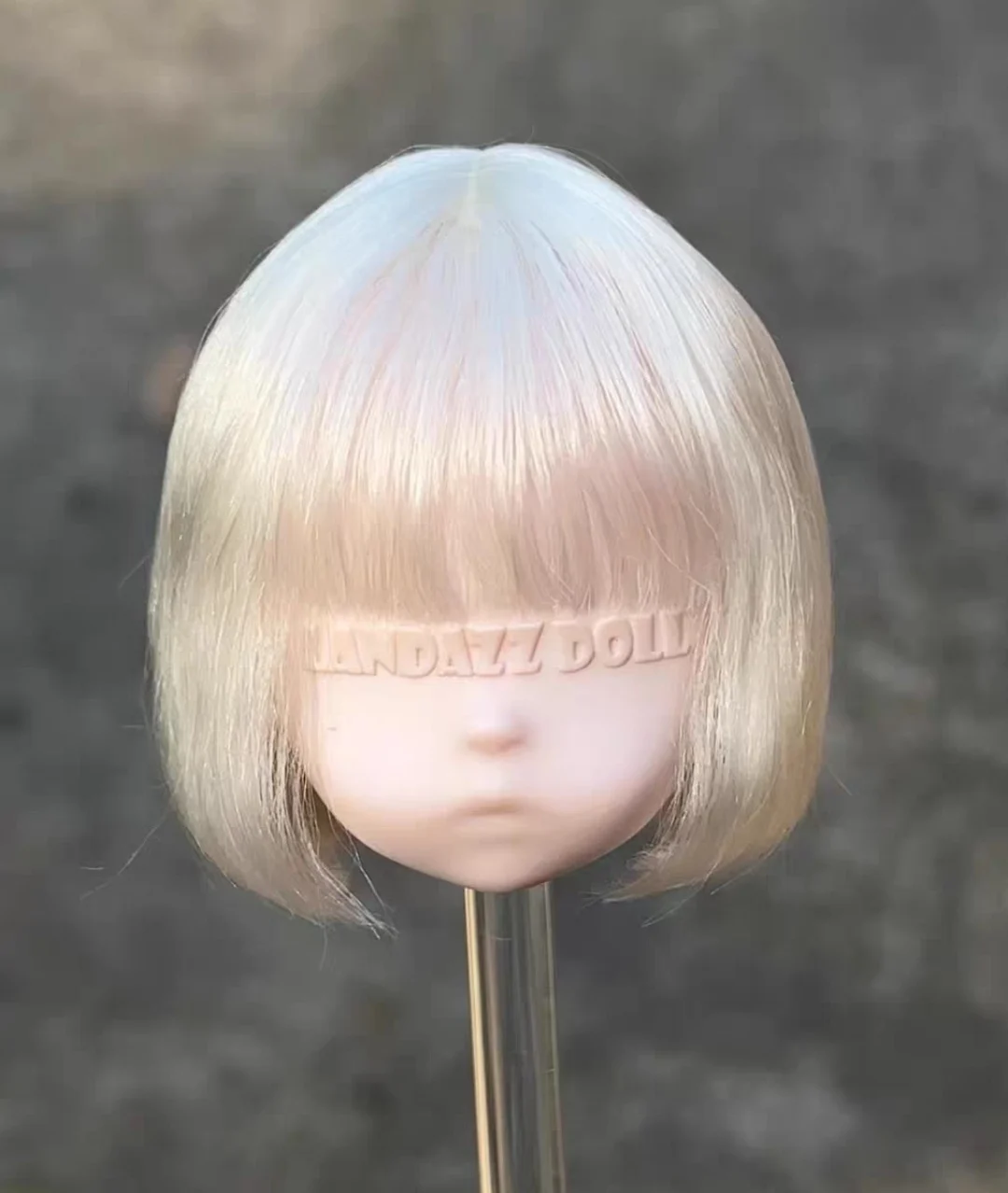 16cm用ドールウィッグ Landoudou Landazz 30日製作