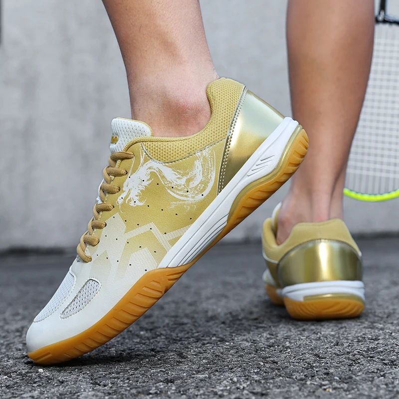 Sepatu Latihan Bulu Tangkis Pria Anti-selip Sepatu Olahraga Luar Ruangan Low-top Sepatu Pria Nyaman Warna Solid Sepatu Tenis Kasual untuk Pria