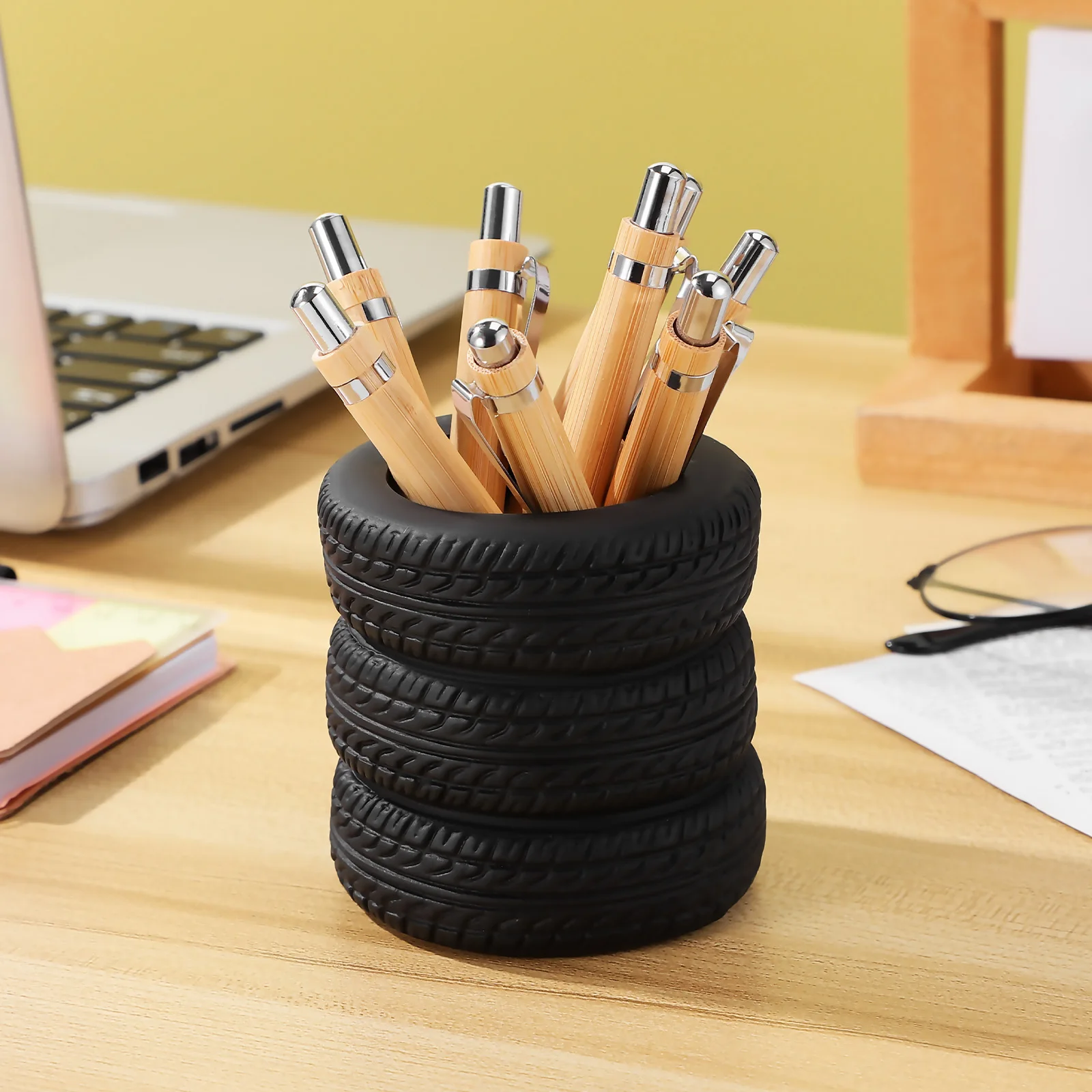 

Tire Shaped Pen Holder Desk Accessories Sturdy Plastic Office Supplies Multi Functional Storage Cute Bucket For Desk Organizer