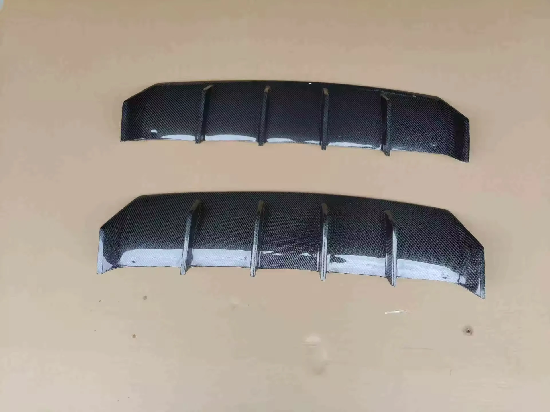 شفة ناشرة خلفية جديدة من ألياف الكربون لسيارة لكزس IS IS300 2013-2019، بعد تركيب واختبار المركبات الفعلية #2