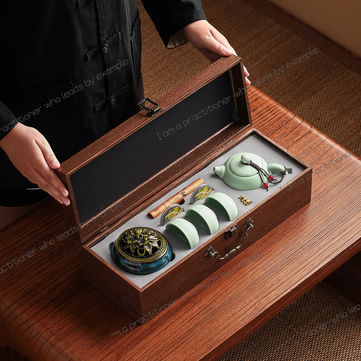 紫禁城の記念品、お茶セットギフトセットを顧客に贈るためのビジネス向け商品