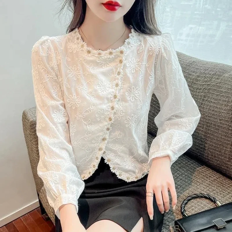 Temperament Sping Autumn New Women\'s Solid O-Neck Button Lace Jacquard Weave Korean Fashion Long Sleeve Pullovers Shirts Tops