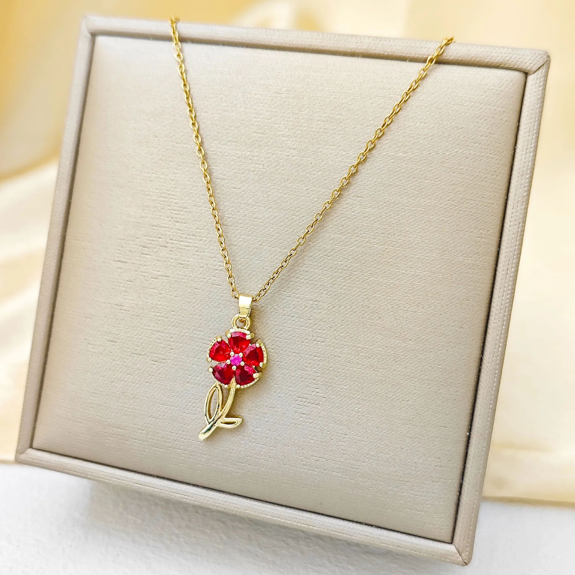 Fashion Romantic Colorful Sunflower with Zircon Pendant Necklace for Women Daily Party Wear