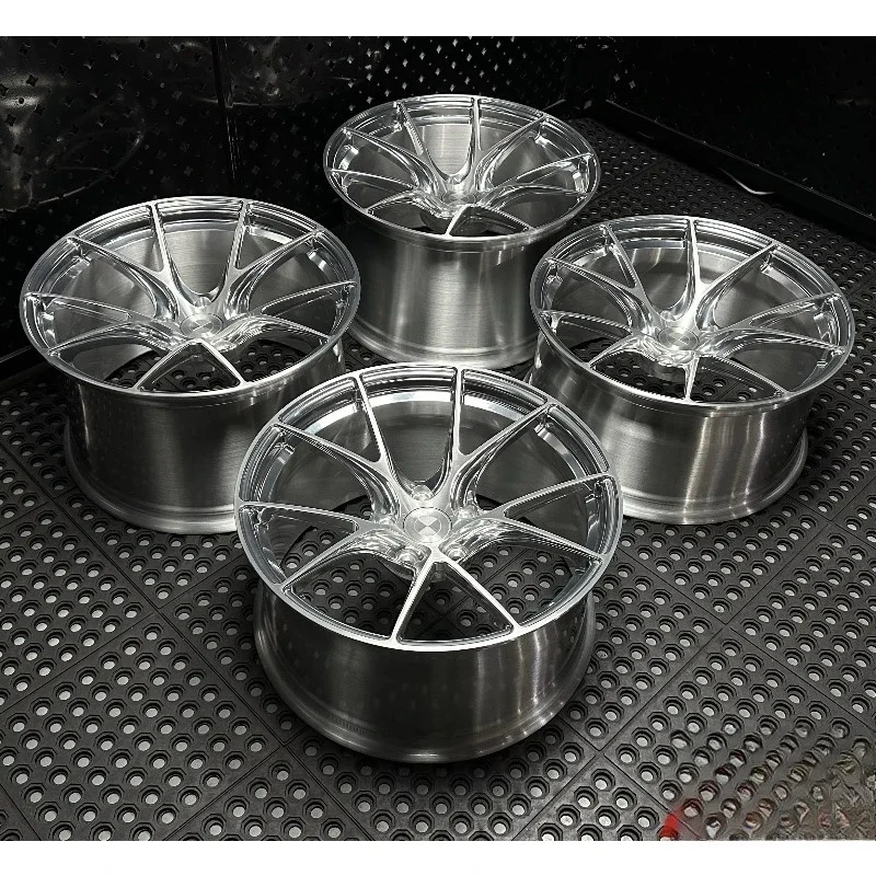 

Polished Clear Window Brushed Face 6061-T6 Aluminum Alloy 20 21 22 Inch Aftermarket Rims