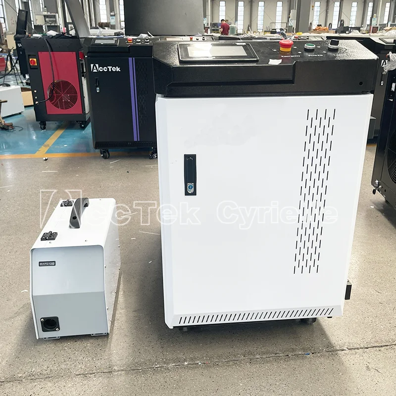 New High Speed 3 in 1 Fiber Laser Rust Cleaning Laser Welding Machine for Metal Welding and Remove Rust Car Paint 1000w 2000w