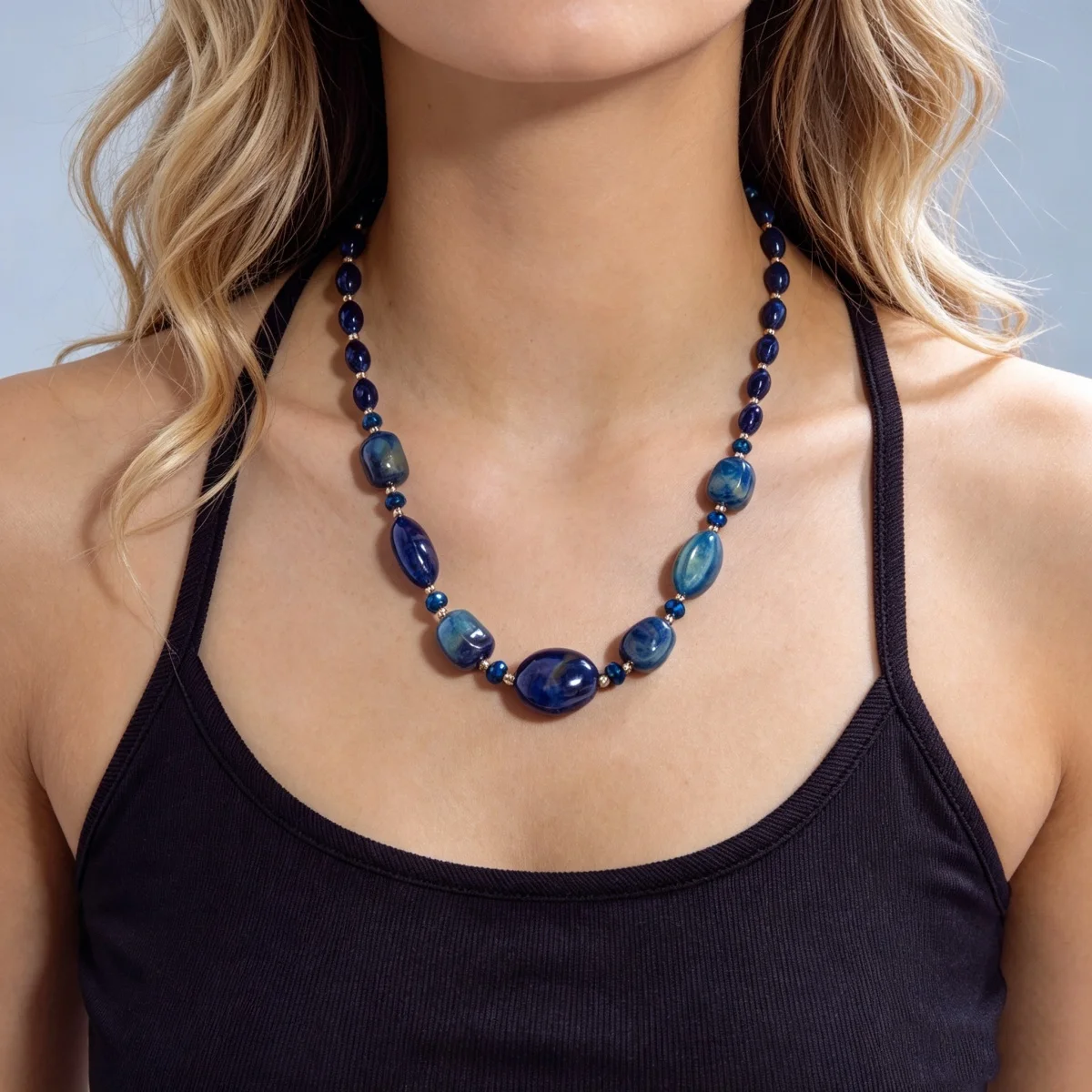 Trendige Punk-Halskette mit unregelmäßigen Harzperlen für Damen und Herren, minimalistische geometrische Acryl-Kristallperlen, Choker, Partyschmuck – Detail 4