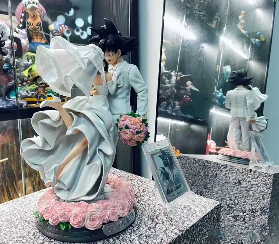 

2025 New Dragon Ball Z Son Goku & Chichi Wedding PVC Action Figure 31cm Collectible Model Toy Statue Couple Ornament Gift