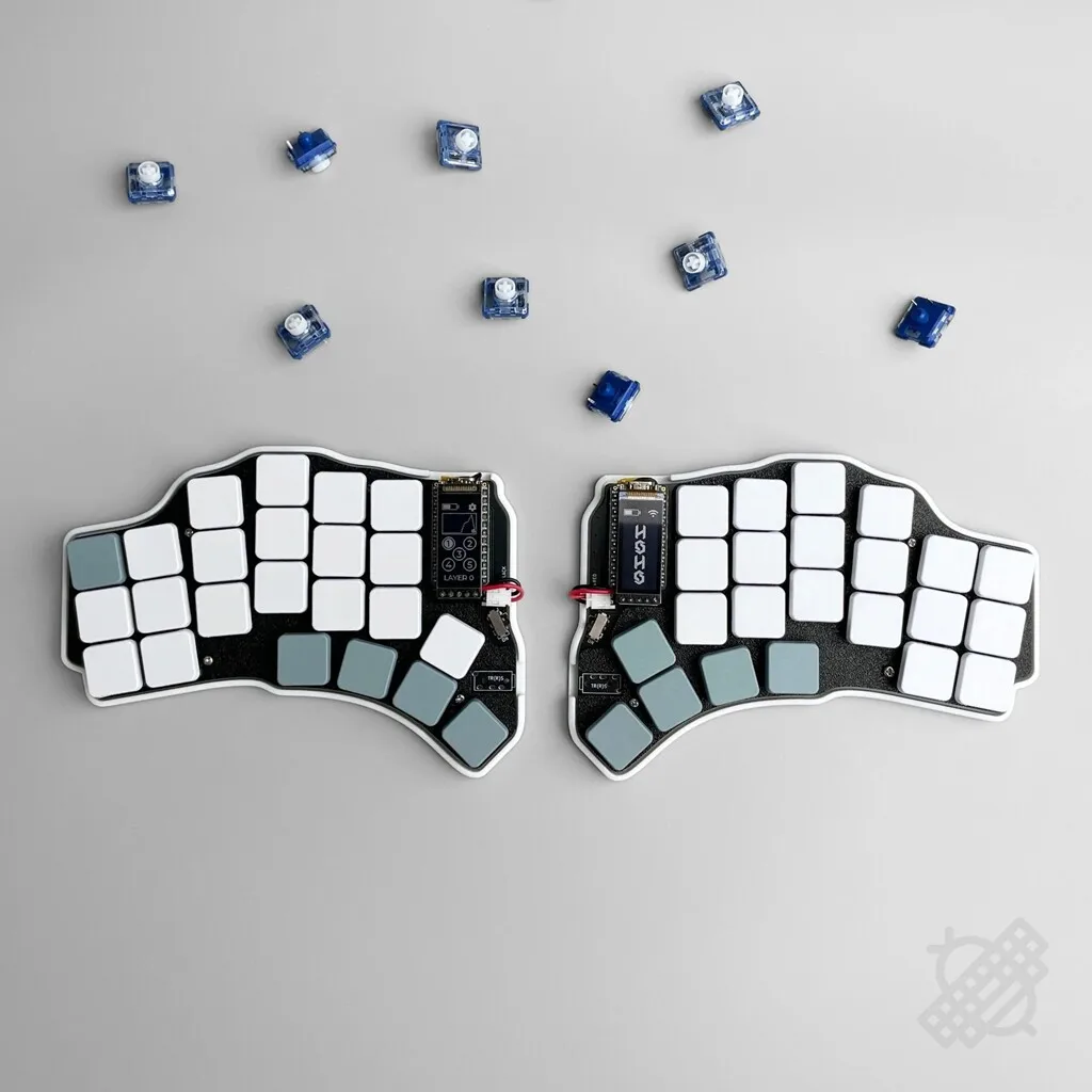 Low Profile Wireless Bluetooth Screen Split Keyboard Customized 46 Keys Kailh Separate Keyboard VibeCoding Key Remappable ZMK