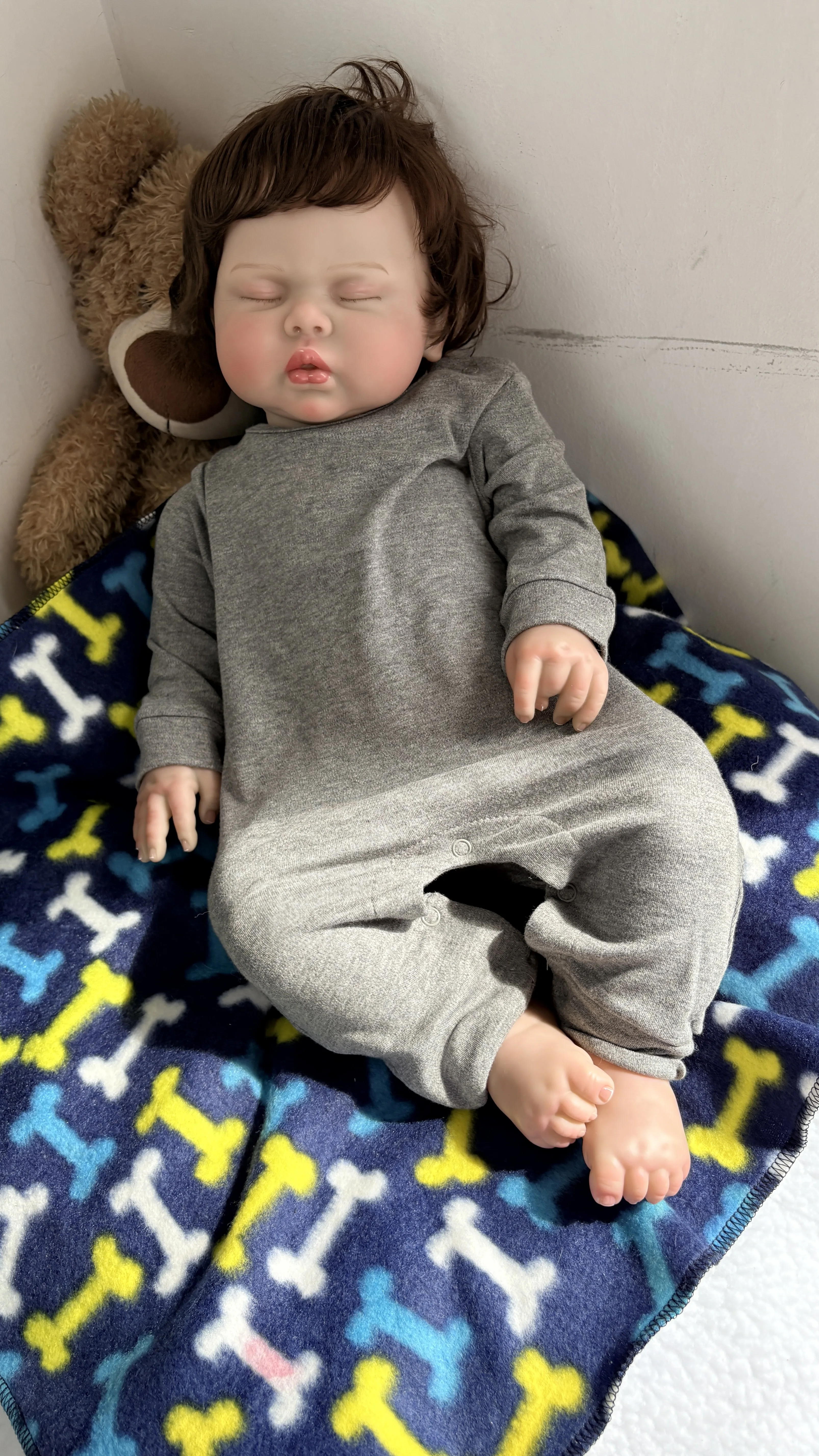 60CM Reborn Pickle Multiple Layers Painting 3D Skin Implantation Hair Lifelike Toddler Baby Girls Gift for Xmas