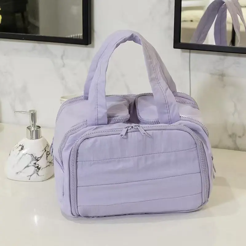 Nuova borsa per il trucco Borsa per la cura della pelle di grande capacità Borsa per il lavaggio verso l'esterno della divisoria per pennelli per trucco in nylon