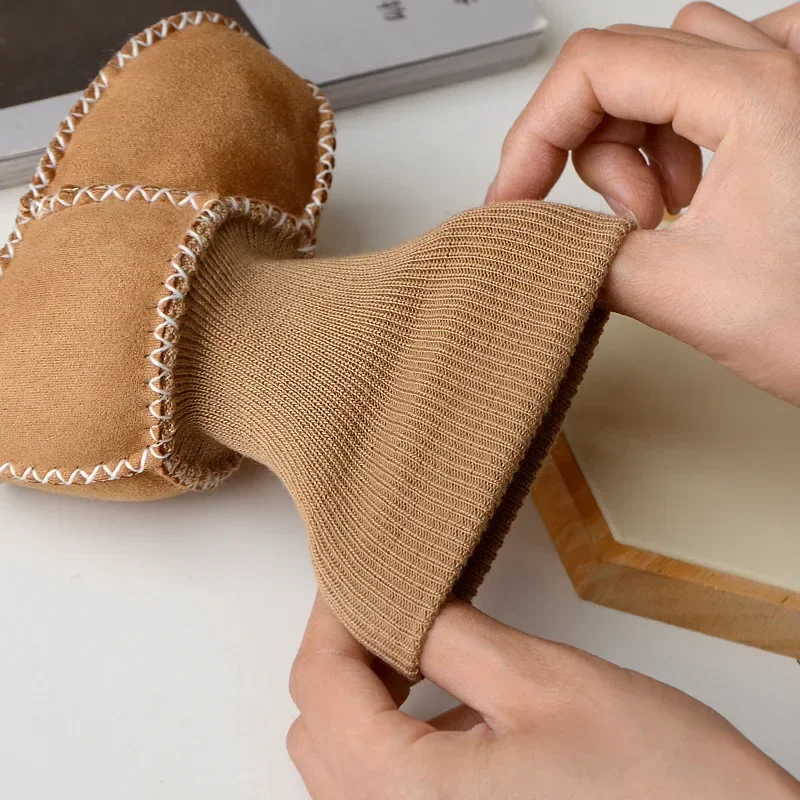 طفل جلد الغزال أحذية سميكة الرضع الشتاء أفخم الجوارب الدافئة الفراء الفتيات الجوارب للجنسين جلد الغنم الاطفال الصبي الطابق الأولى مشوا