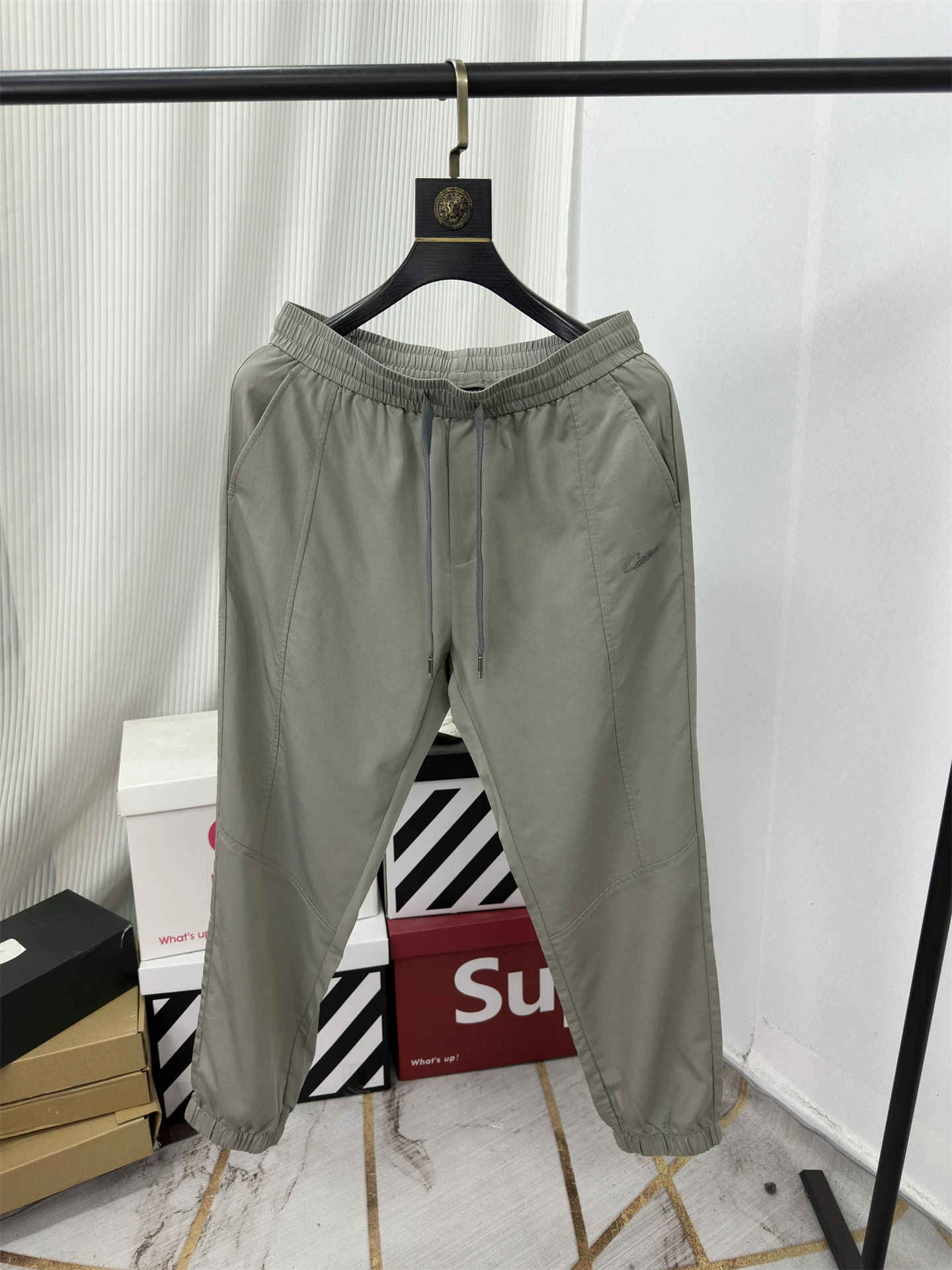 

Faionable Embroidered Lightweight Breathable Men's Casual Pants Summer Sle Nine-Piece Cuffed Trousers Sli Streetwear