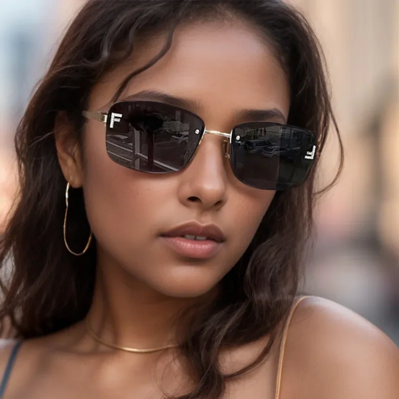 RBRARE 2024 occhiali da sole da donna senza montatura occhiali da sole con strass quadrati piccoli per le donne Brand Design Shades Gafas De Sol Para Mujer