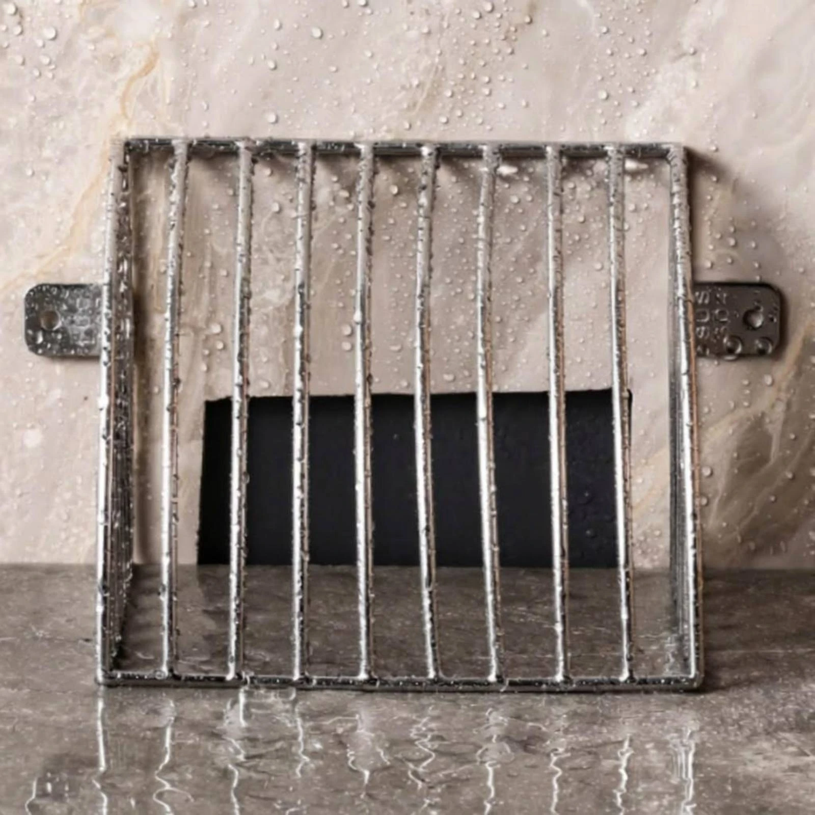 Arched Wire Drain Guard Slotted Roof Drain Guard Yard Debris Filter Mounting Tabs Home Hardware Long-Lasting