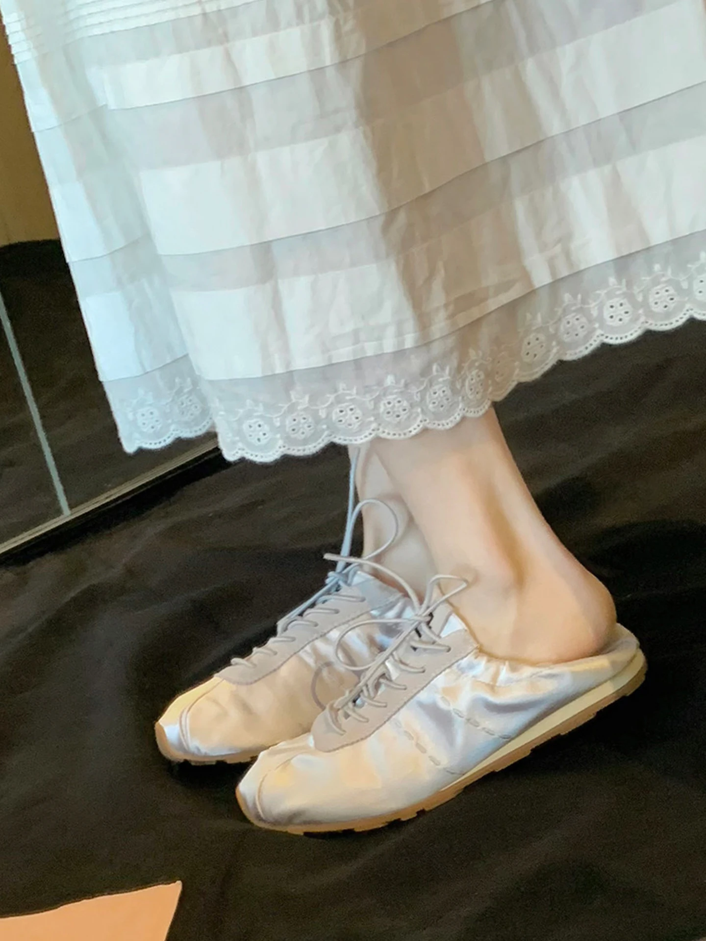 chaussures-de-sport-retro-en-satin-style-ballet-pour-femme-a-semelle-souple-decontractees-mode-basses-bout-rond-semelle-exterieure-en-caoutchouc