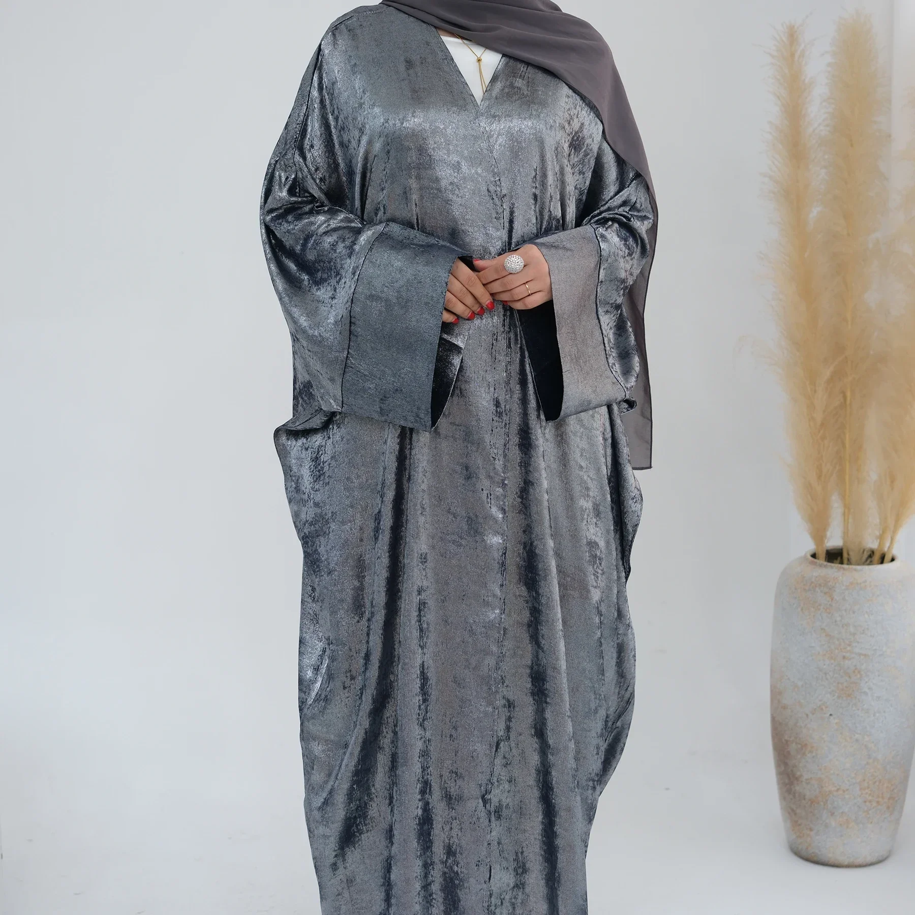 

Femme Musulman Shiny Abayas for Women Muslim Dress Dubai Turkey Kaftan Eid Ramadan Kimono Cardigan Kebaya Islam Jalabiya Caftan