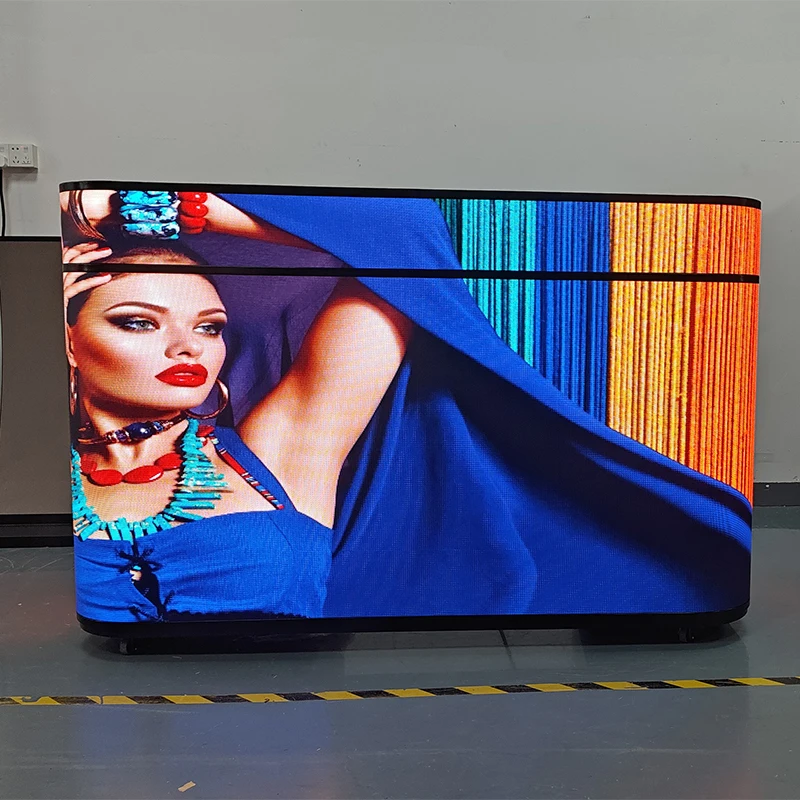 صديقة للبيئة IP65 مقاوم للماء LED DJ كشك مع واجهة أنيقة كامل اللون P2.6 أسود متحرك نموذج محيطي أعمال الخدمة الذاتية