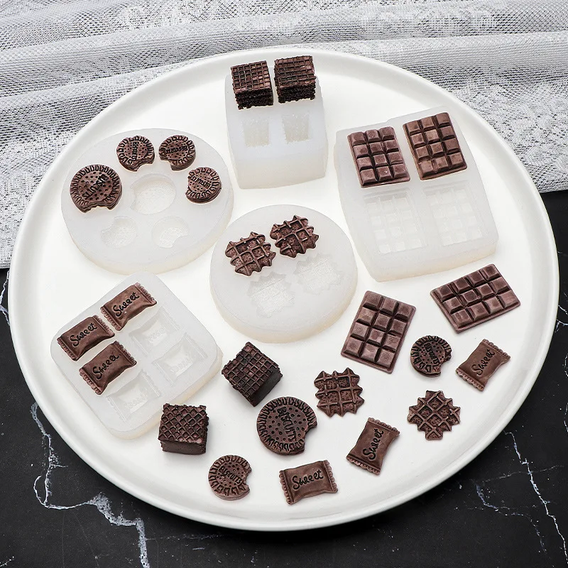 1Pcs 3D Mini Chocolate Cookies Waffles Silicone Fondant Molds Candle Fudge Wax Melts Molds Berries Chocolate Candy Mold